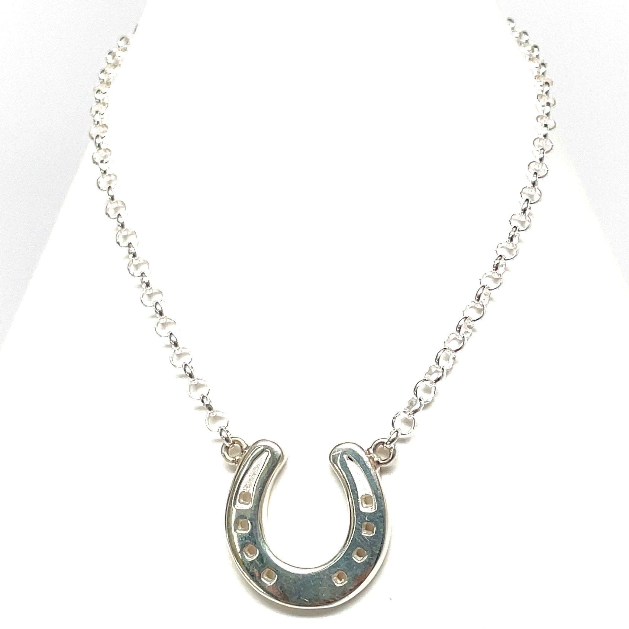 Horseshoe Necklace Silver Universal Horseshoe Necklace Silver Universal